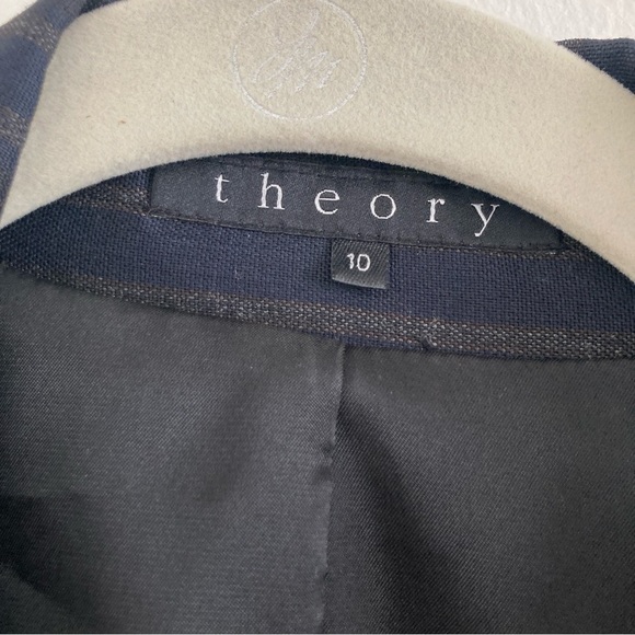 Theory Wool Pinstripe Blazer Black Workwear Preppy Minimalist Office Size 10 - Picture 12 of 14